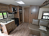 2015 Cruiser RV Fun Finder Photo #9
