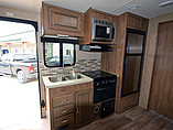 2015 Cruiser RV Fun Finder Photo #9