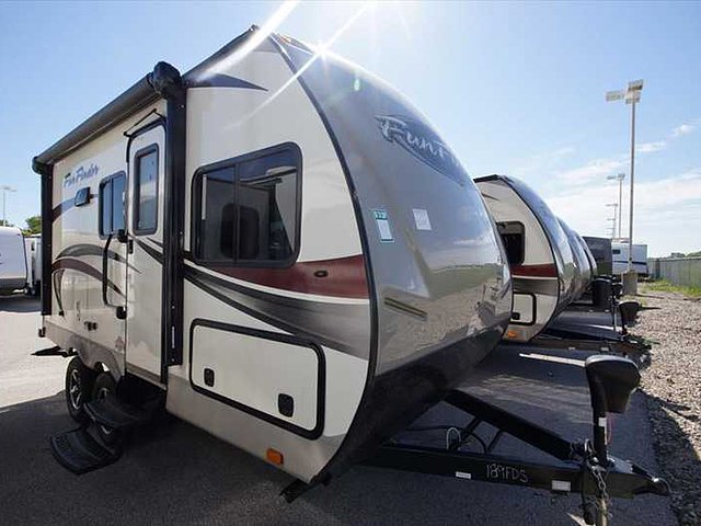2015 Cruiser RV Fun Finder Photo