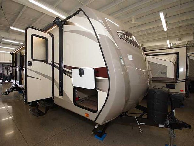 2015 Cruiser RV Fun Finder Photo