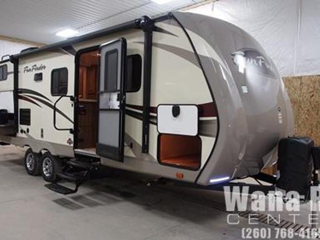 2016 Cruiser RV Fun Finder Photo