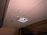 2015 Cruiser RV Fun Finder Photo #12