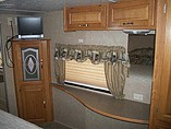 2007 Cruiser RV Land Roamer Photo #19