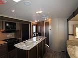 2015 Cruiser RV Radiance Photo #9