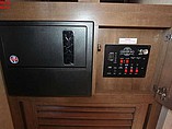 2015 Cruiser RV Radiance Photo #22