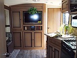2014 Cruiser RV Radiance Photo #9
