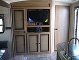 2015 Cruiser RV Radiance Photo #5