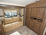 2015 Cruiser RV Radiance Photo #7