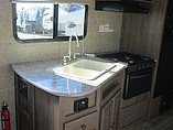 2015 Cruiser RV Radiance Photo #12