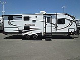 2015 Cruiser RV Radiance Photo #2