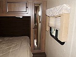 2015 Cruiser RV Radiance Photo #10