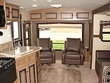 2015 Cruiser RV Radiance Photo #9