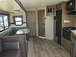 2015 Cruiser RV Radiance Photo #10