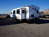 2015 Cruiser RV Radiance Photo #4