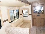 2015 Cruiser RV Radiance Photo #13