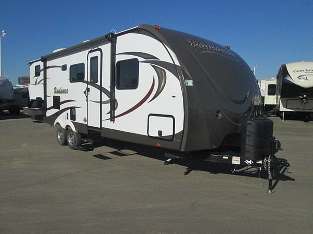 2015 Cruiser RV Radiance Photo
