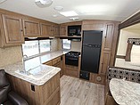 2015 Cruiser RV Radiance Photo #4