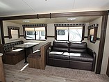 2015 Cruiser RV Radiance Photo #6