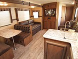 2015 Cruiser RV Radiance Photo #4