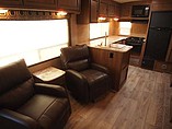 2015 Cruiser RV Radiance Photo #5