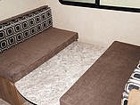 2015 Cruiser RV Radiance Photo #9