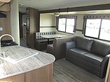 2016 Cruiser RV Radiance Photo #8