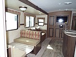 2014 Cruiser RV Radiance Photo #9