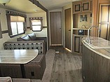 2015 Cruiser RV Radiance Photo #12