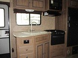 2015 Cruiser RV Radiance Photo #9