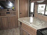 2015 Cruiser RV Radiance Photo #11