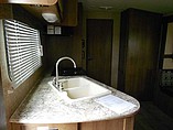 2015 Cruiser RV Radiance Photo #8