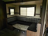 2015 Cruiser RV Radiance Photo #9