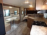 2015 Cruiser RV Radiance Photo #5
