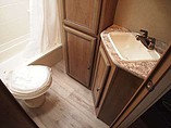 2015 Cruiser RV Radiance Photo #7