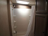 2015 Cruiser RV Radiance Photo #9