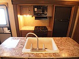 2015 Cruiser RV Radiance Photo #9
