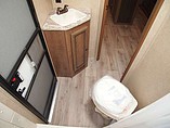 2015 Cruiser RV Radiance Photo #17