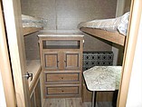 2015 Cruiser RV Radiance Photo #10