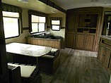2015 Cruiser RV Radiance Photo #12