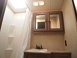 2015 Cruiser RV Radiance Photo #11