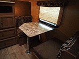 2015 Cruiser RV Radiance Photo #14