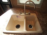 2015 Cruiser RV Radiance Photo #19