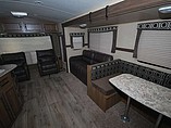 2015 Cruiser RV Radiance Photo #10