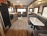 2015 Cruiser RV Radiance Photo #8