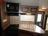 2015 Cruiser RV Radiance Photo #25