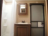 2015 Cruiser RV Radiance Photo #13
