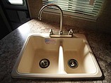 2015 Cruiser RV Radiance Photo #19
