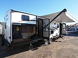 2015 Cruiser RV Radiance Photo #29