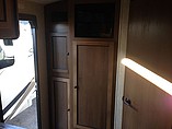 2015 Cruiser RV Shadow Cruiser Photo #16