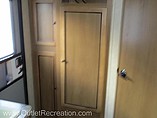 2015 Cruiser RV Shadow Cruiser Photo #3